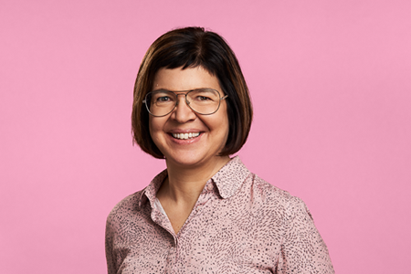 Elisabeth Salfjord, Skattespecialist på Hogia