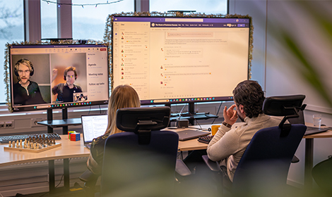 Enligt en undersökning om framtidens arbetsliv är mötet med kollegor den främsta fördelen med att arbeta på plats.