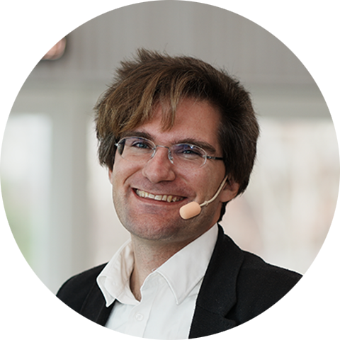 Victor Berg Alvergren, Hogia